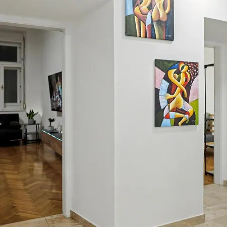 Apartamento In Stylish & Cozy I Self Check-in *