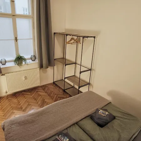 In Stylish & Cozy I Self Check-in *