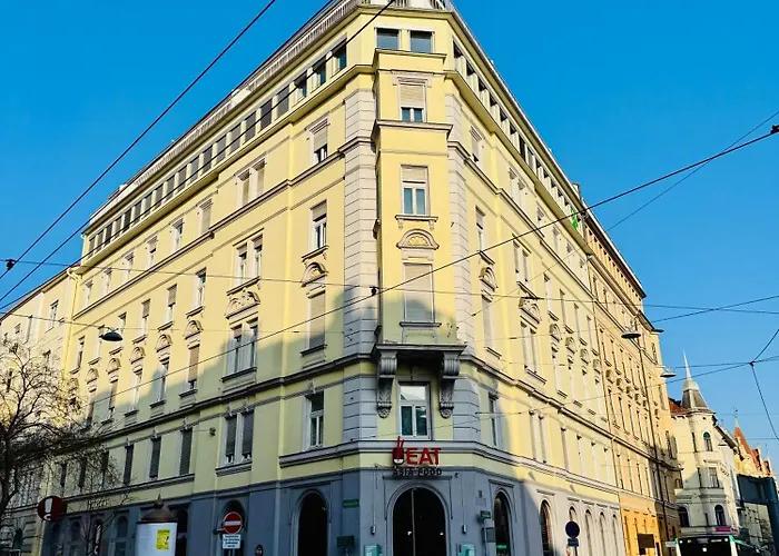 In Stylish & Cozy I Self Check-in