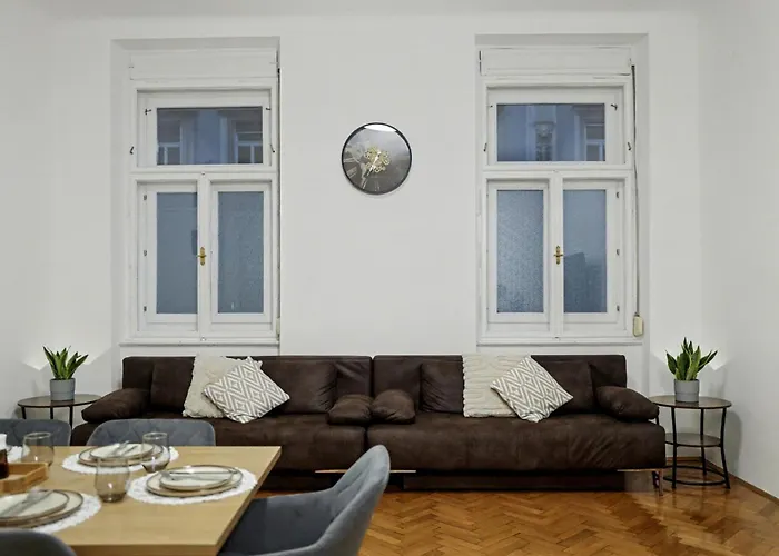 In Stylish & Cozy I Self Check-in * Graz